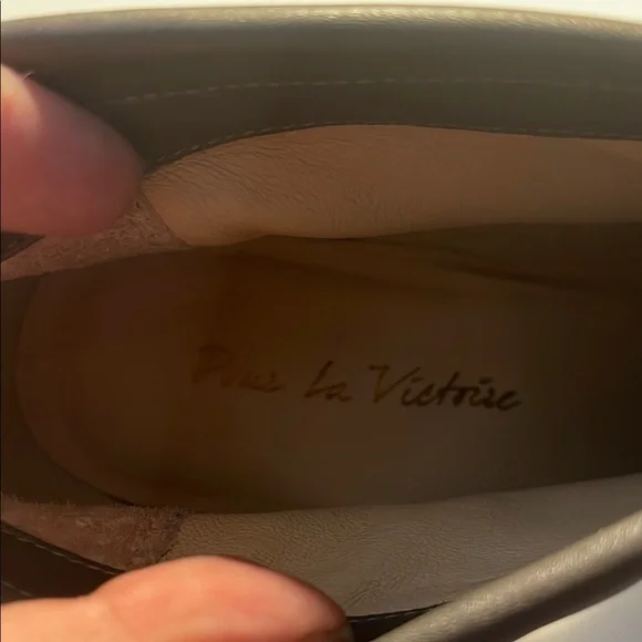 Pour La Victoire Gray Heeled Boots with Curved Heel - Picture 2 of 16